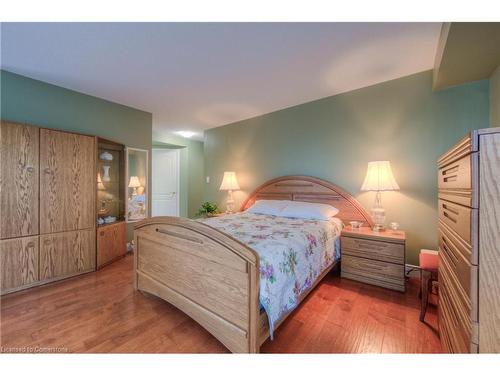 201-190 Hespeler Road, Cambridge, ON - Indoor Photo Showing Bedroom