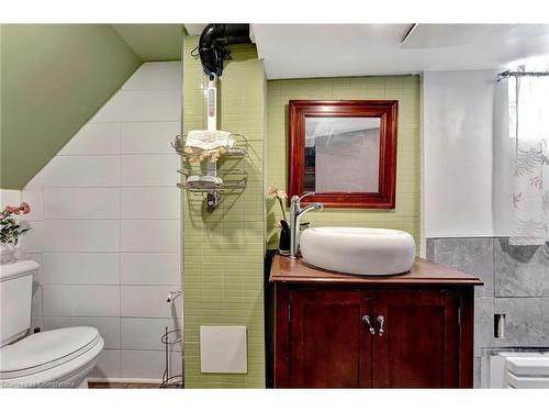 1798 King Street E, Cambridge, ON - Indoor Photo Showing Bathroom