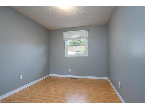 8-450 Pioneer Drive, Kitchener, ON - Indoor Photo Showing Other Room