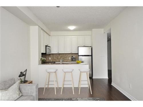 310-170 Water Street N, Cambridge, ON - Indoor Photo Showing Kitchen