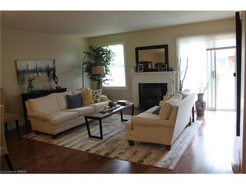 14-75 Beasley Crescent, Cambridge, ON - Indoor Photo Showing Living Room With Fireplace