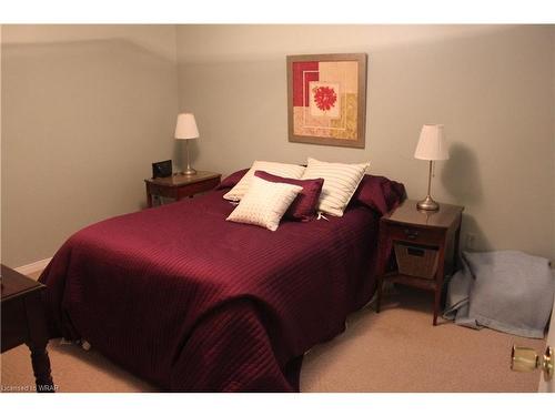 14-75 Beasley Crescent, Cambridge, ON - Indoor Photo Showing Bedroom