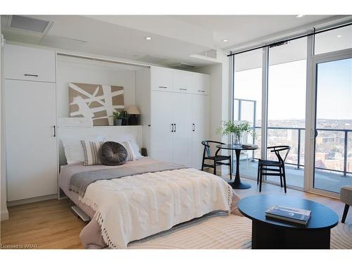 611-741 King Street, Kitchener, ON - Indoor Photo Showing Bedroom