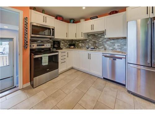 189 Union Street E, Waterloo, ON - Indoor Photo Showing Kitchen With Double Sink