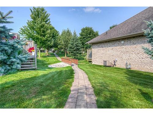 2-500 Lakeview Drive, Woodstock, ON - Outdoor