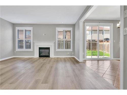 8 Thatcher Street, Cambridge, ON - Indoor Photo Showing Living Room With Fireplace