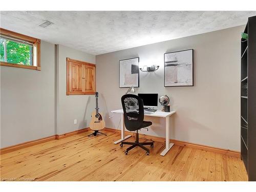 1654 Clyde Road, Cambridge, ON - Indoor Photo Showing Office