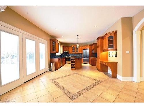 529 Falconridge Crescent, Kitchener, ON - Indoor Photo Showing Other Room