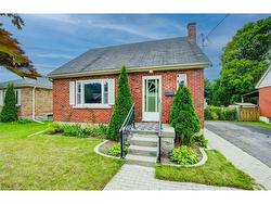 135 Stewart Avenue  Cambridge, ON N1R 2V5