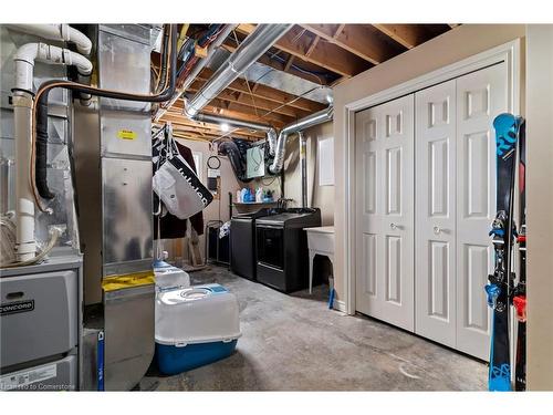 222 17Th Avenue, Hanover, ON - Indoor Photo Showing Basement