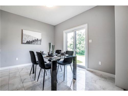 21 Harrington Road, Guelph, ON - Indoor Photo Showing Dining Room