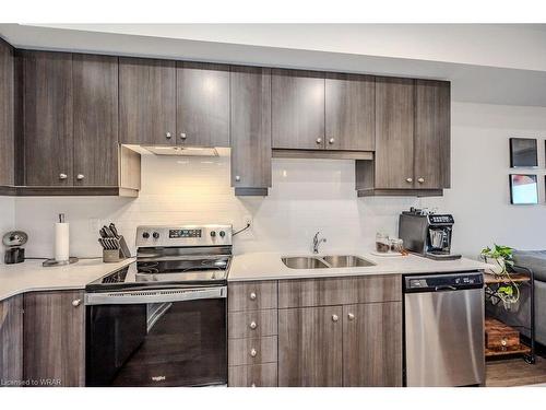 418-251 Northfield Drive, Waterloo, ON - Indoor Photo Showing Kitchen With Double Sink