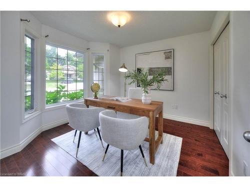 523 Heather Hill Place, Waterloo, ON - Indoor Photo Showing Dining Room