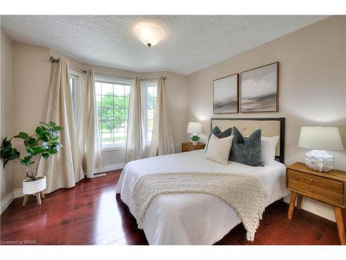 523 Heather Hill Place, Waterloo, ON - Indoor Photo Showing Bedroom