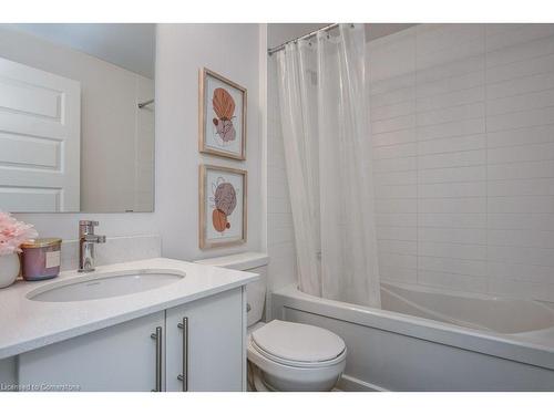 609-103 Roger Street, Waterloo, ON - Indoor Photo Showing Bathroom