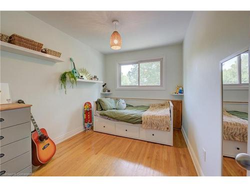 11 Cecile Drive, Kitchener, ON - Indoor Photo Showing Bedroom