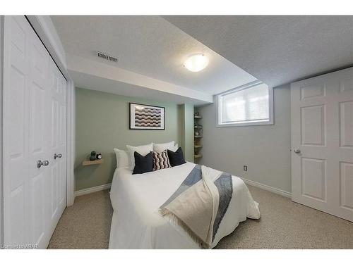 A-758 Bleams Road, Kitchener, ON - Indoor Photo Showing Bedroom