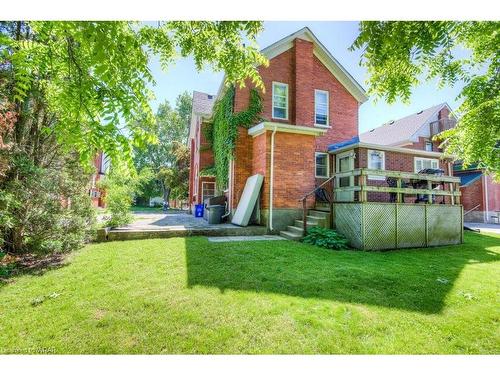 126 Albert Street, Waterloo, ON - Outdoor