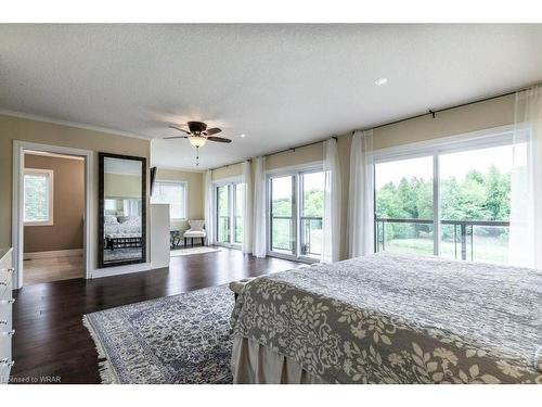 530 St Andrew Street E, Fergus, ON - Indoor Photo Showing Bedroom