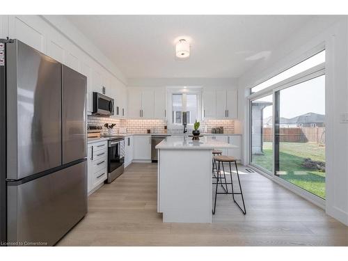 64 Allenwood Road, Elmvale, ON - Indoor Photo Showing Kitchen With Stainless Steel Kitchen With Upgraded Kitchen