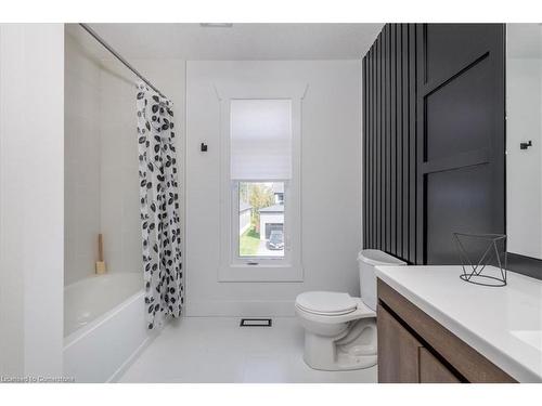 64 Allenwood Road, Elmvale, ON - Indoor Photo Showing Bathroom