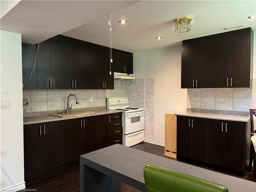 17 Woodland Rd Road, Amaranth, ON - Indoor Photo Showing Kitchen