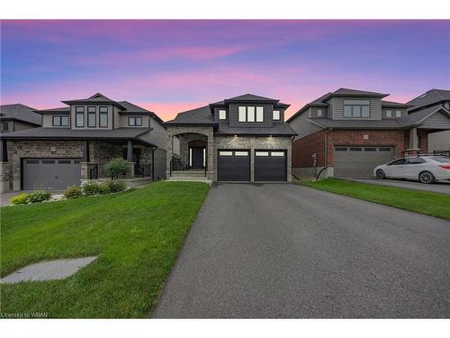 16 Tindall Crescent, Grand Valley, ON - Outdoor With Facade