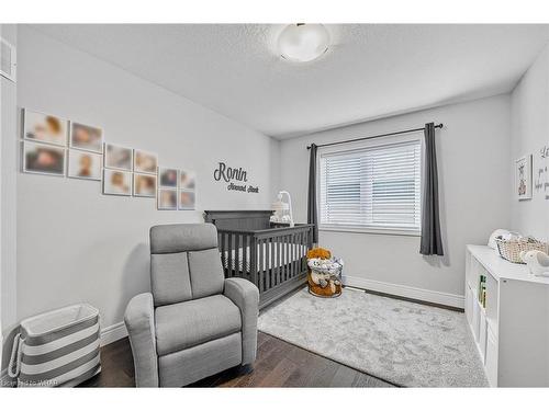 16 Tindall Crescent, Grand Valley, ON - Indoor Photo Showing Bedroom