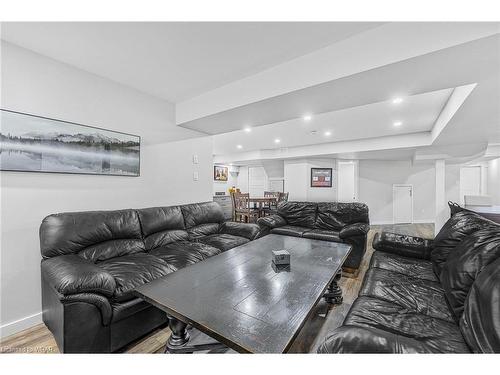 16 Tindall Crescent, Grand Valley, ON - Indoor Photo Showing Living Room