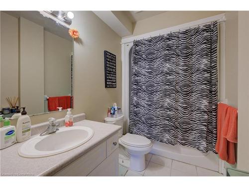 16 Lemonbalm Street, Kitchener, ON - Indoor Photo Showing Bathroom