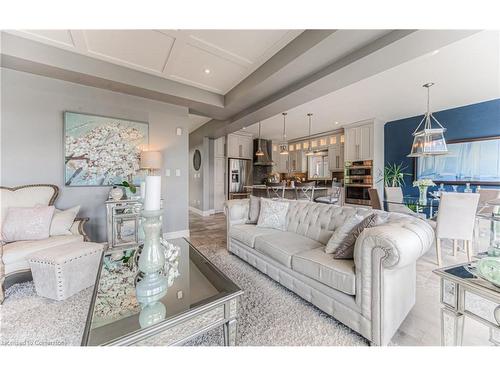 338 Moorlands Crescent, Kitchener, ON - Indoor Photo Showing Living Room