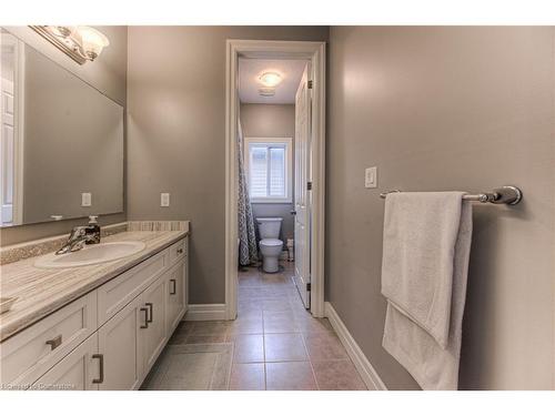 338 Moorlands Crescent, Kitchener, ON - Indoor Photo Showing Bathroom