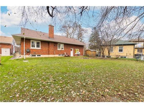 271 Bedford Road, Kitchener, ON - Outdoor