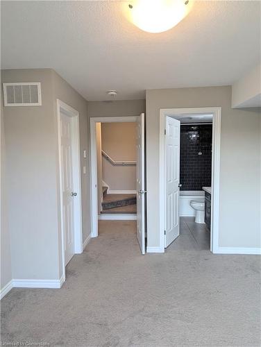 70-107 Westra Drive, Guelph, ON - Indoor Photo Showing Other Room