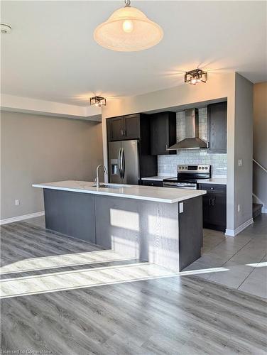 70-107 Westra Drive, Guelph, ON - Indoor Photo Showing Kitchen