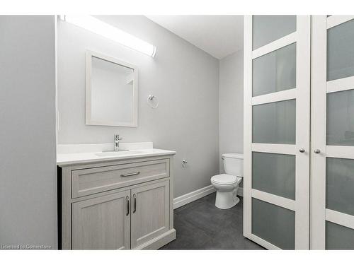 75 Wilfred Avenue, Kitchener, ON - Indoor Photo Showing Bathroom