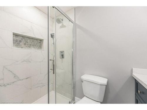 75 Wilfred Avenue, Kitchener, ON - Indoor Photo Showing Bathroom