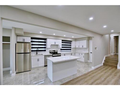 78 Gibbard Crescent, Collingwood, ON - Indoor Photo Showing Kitchen