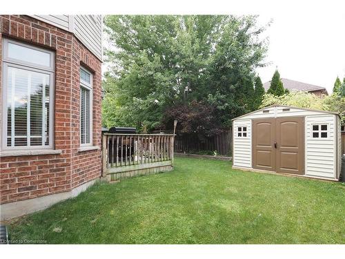 30 Kestrel Street, Kitchener, ON - Outdoor