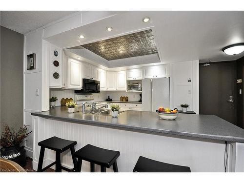 1706-190 Hespeler Road, Cambridge, ON - Indoor Photo Showing Kitchen With Double Sink