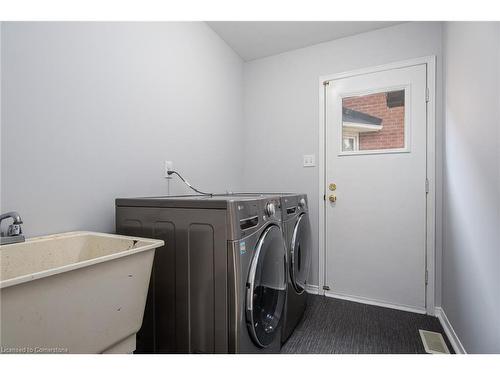 28 Hilborn Avenue, Cambridge, ON - Indoor Photo Showing Laundry Room