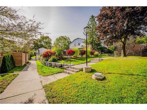 3-445 Pioneer Drive, Kitchener, ON - Outdoor