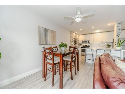 305-276 Eiwo Court, Waterloo, ON - Indoor Photo Showing Dining Room