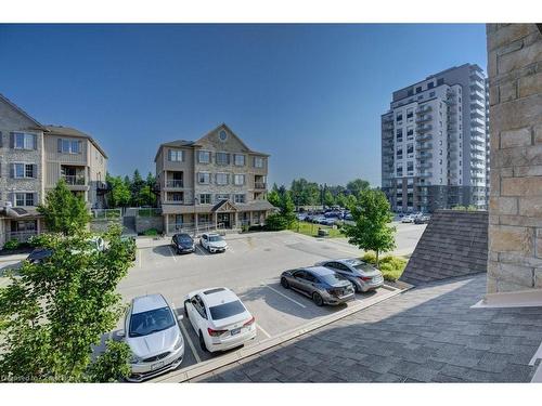 8H-1460 Highland Road W, Kitchener, ON - Outdoor With Facade