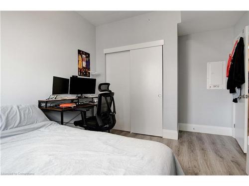 1601-108 Garment Street, Kitchener, ON - Indoor Photo Showing Bedroom