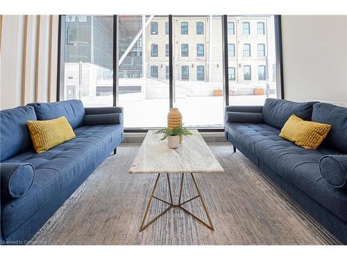 1601-108 Garment Street, Kitchener, ON - Indoor Photo Showing Living Room