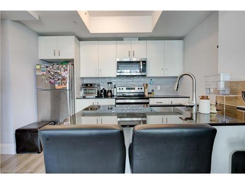 1601-108 Garment Street, Kitchener, ON - Indoor Photo Showing Kitchen With Stainless Steel Kitchen With Upgraded Kitchen