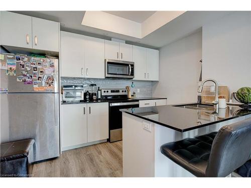 1601-108 Garment Street, Kitchener, ON - Indoor Photo Showing Kitchen With Stainless Steel Kitchen With Upgraded Kitchen