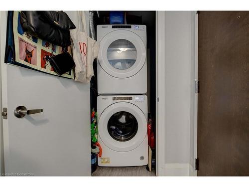 1601-108 Garment Street, Kitchener, ON - Indoor Photo Showing Laundry Room