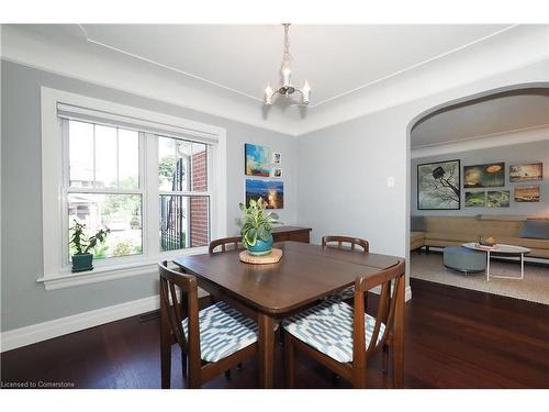 217 Waterloo Street, Kitchener, ON - Indoor Photo Showing Dining Room